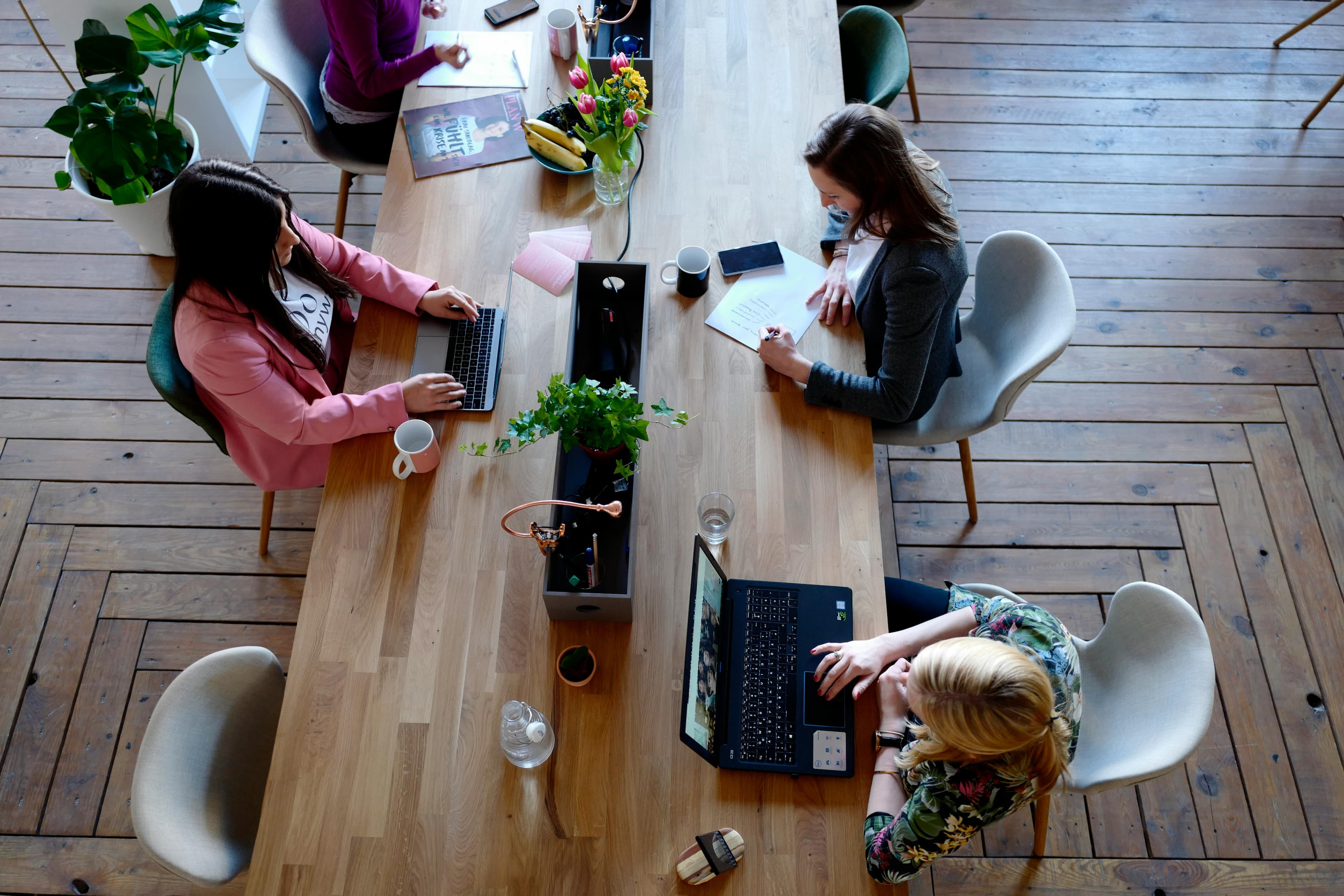Latest Job Portal Trends 2025: Future of Online Hiring 