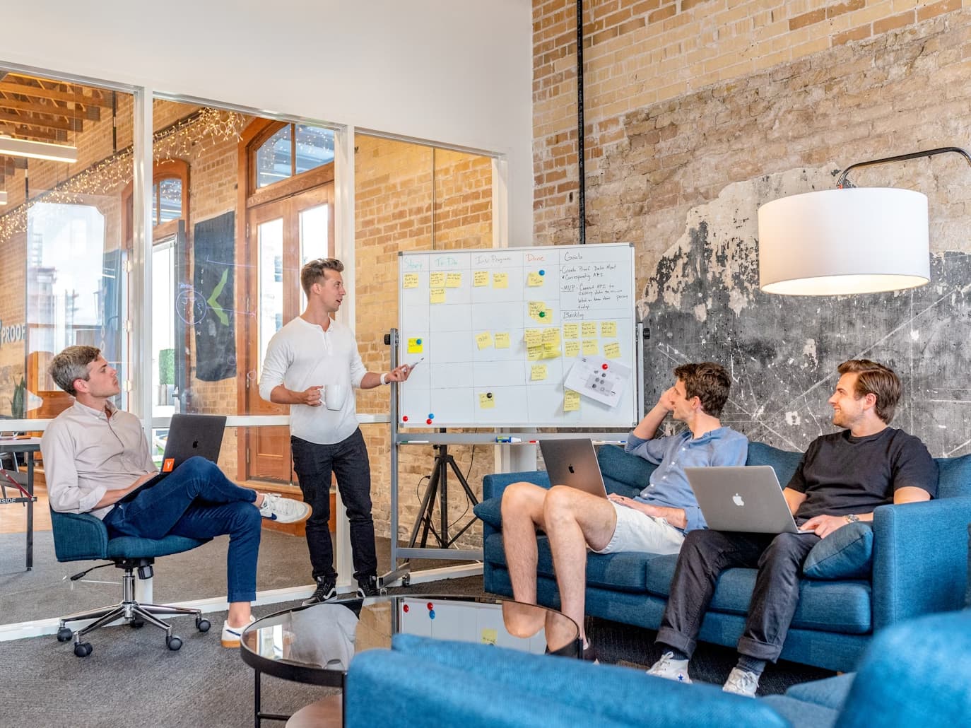 How Jobzshala Helps Students Build Their Career Profile Early